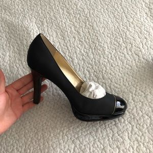 Tahari Heels